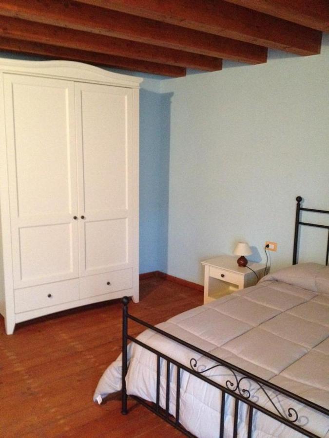 La Casa Del Borgo Bed & Breakfast Ittireddu Bagian luar foto